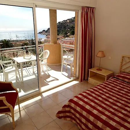 La Flore Hotel